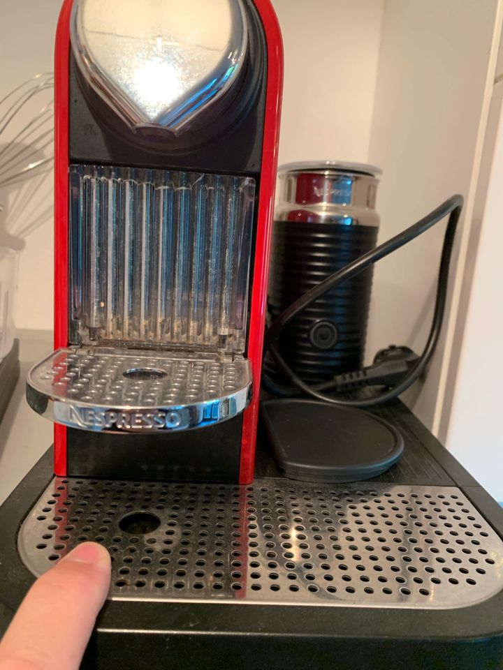 Nespresso Maschine Krups Espresso in Püttlingen