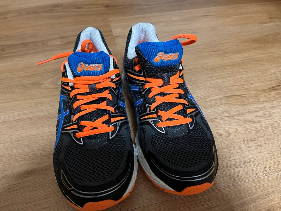 NEU Asics GT1000 Laufschuhe in Geiselhöring