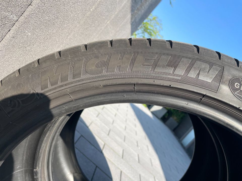 4x Michelin 265/40 R21+295/35 R21 Sommerreifen Porsche Macan Benz in Alsdorf