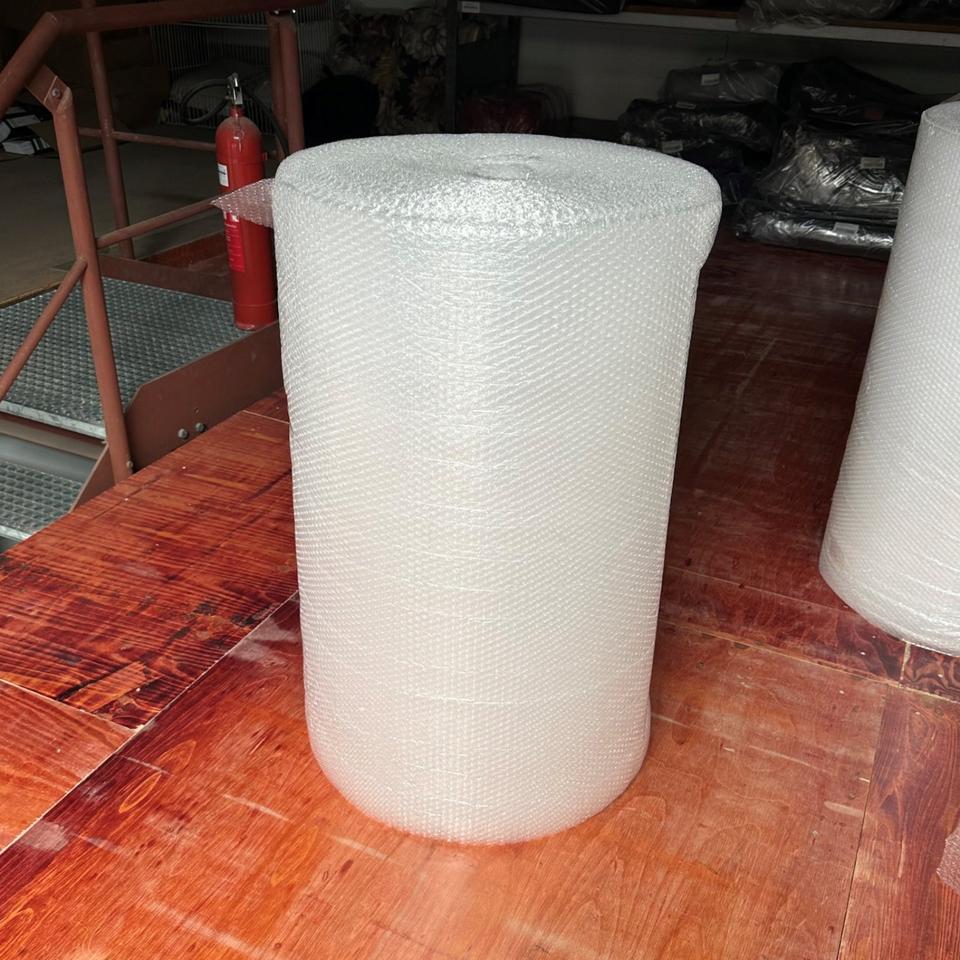 Luftpolsterfolie 3-lagig 10mm Noppen Verpackungsmaterial Rolle in Karben