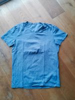H&M T-Shirt V-Ausschnitt M grau blau Baden-Württemberg - Gutach Vorschau