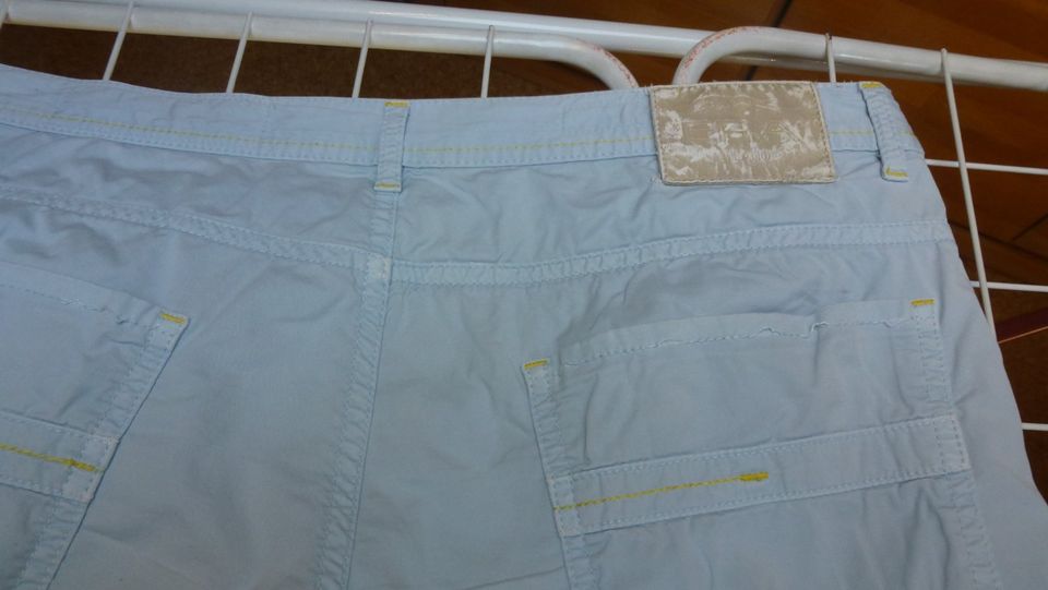 ERA Milano Short Size 36 gebraucht Italien,kaum getragen in Raubling