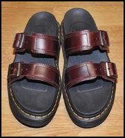 Dr. Martens Sommer Sandalen Pantoletten Größe 38 Bordeauxrot Rheinland-Pfalz - Breitscheid Kr Neuwied Vorschau