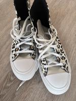 Converse Chuck Taylor All Star Leo Print Gr.36,5 Schleswig-Holstein - Lübeck Vorschau
