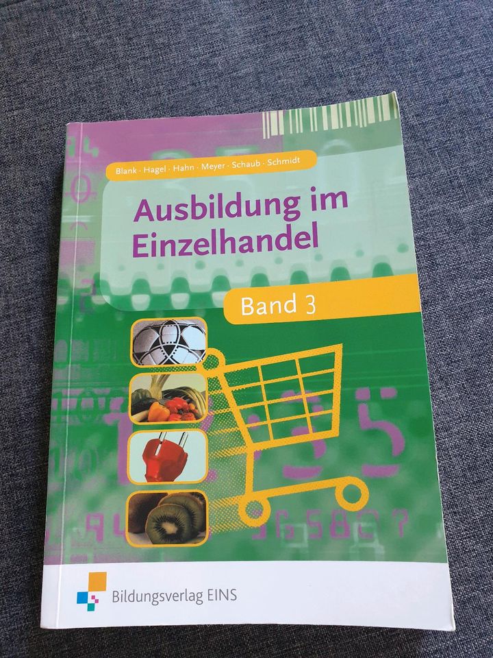 Ausbildung im Einzelhandel Kaufmann Verkäufer Schul Bücher in Aachen