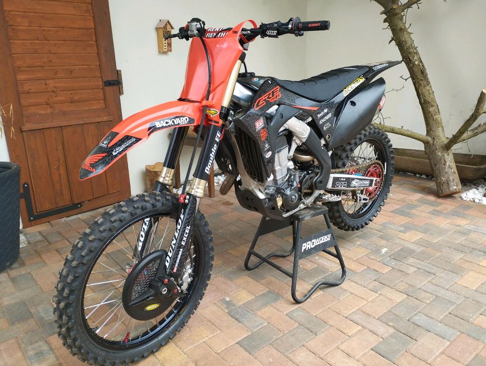 Honda CRF450R + viele Extras und original Teile, Tausch möglich in Oranienbaum-Wörlitz