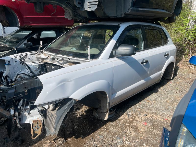 Hyundai Tucson 2006 Weiß Schlachtfest Ersatzteile in Rheinland-Pfalz -  Müllenbach (bei Adenau) | Ersatz- & Reparaturteile | eBay Kleinanzeigen ist  jetzt Kleinanzeigen