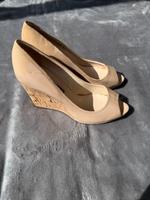 Prada Peep-Toe Heels/Pumps Niedersachsen - Diepholz Vorschau