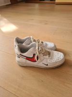 Nike Air Schuhe Größe 40 Nordrhein-Westfalen - Warstein Vorschau