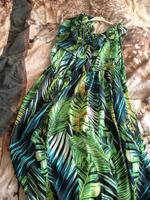 Kleid mit Palmenblätter Baden-Württemberg - Burladingen Vorschau