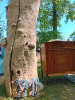 100 J. Baumstamm Skulptur antik deko Handarbeit Niedersachsen - Nahrendorf Vorschau