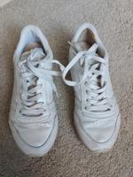 Reebok Classic Gr. 5,5 / 38,5 Weiß Perlmutt Hessen - Hanau Vorschau