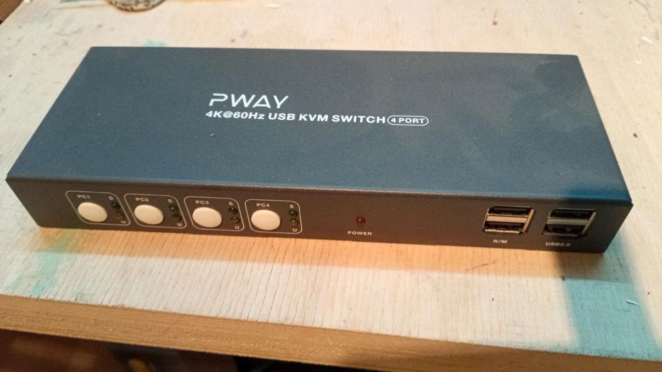 Pway KVM Switch 4  Port in Ulm