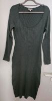 H&M Strickkleid Stretch Kleid grün L 40 42 44 fast Neu! Nordrhein-Westfalen - Hamm Vorschau