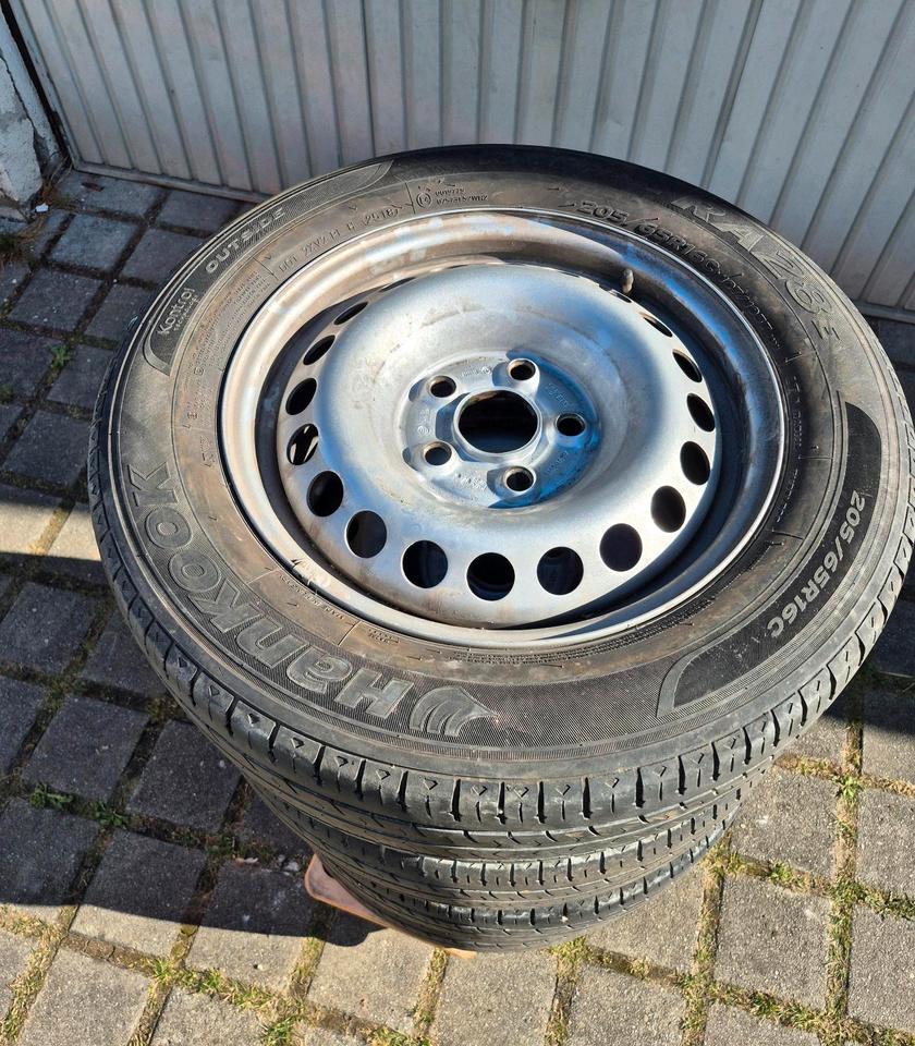 Stahlfelgen mit Sommerreifen 205 / 65 R 16 C für VW Bus T6 in Ingolstadt