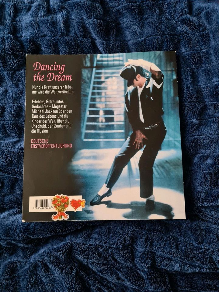 Dancing the Dream Michael Jackson,kartoniert in Soest
