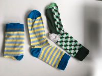 3 Paar Socken von HAPPY SOCKS und UANDWOO, Größe 43-46 Baden-Württemberg - Karlsdorf-Neuthard Vorschau