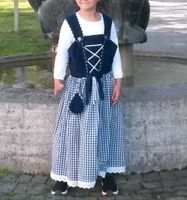 Oktoberfest / Wiesn Dirndl 158 mit kl. Tasche & Bluse 128 München - Schwabing-West Vorschau