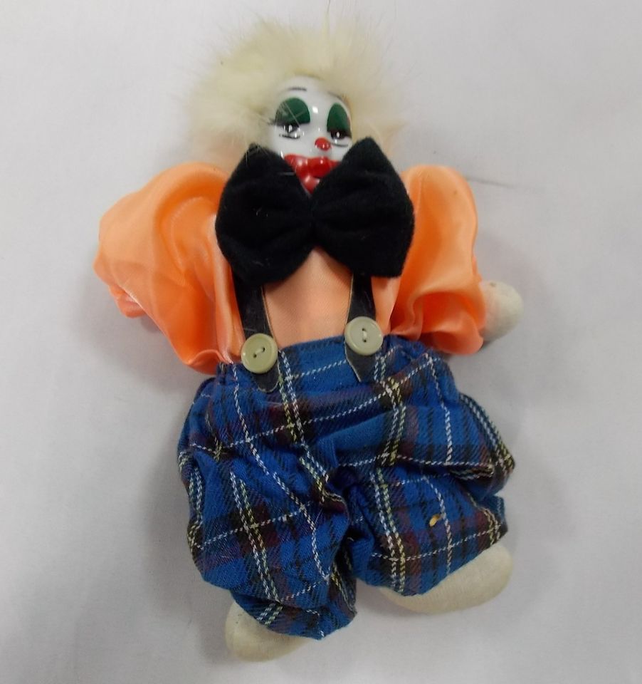 Harlekin Puppe Clown Porzellanpuppe Beweglich mit Porzellankopf in Herleshausen