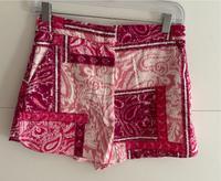 ZARA Shorts pink/rot gemustert Gr.M NEU Dresden - Pieschen Vorschau