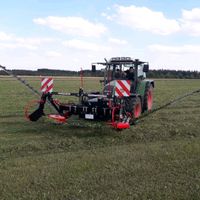 Gras  mähen, Doppelmessermähwerk, Mähwerk, Landschaftspflege Baden-Württemberg - Ochsenhausen Vorschau