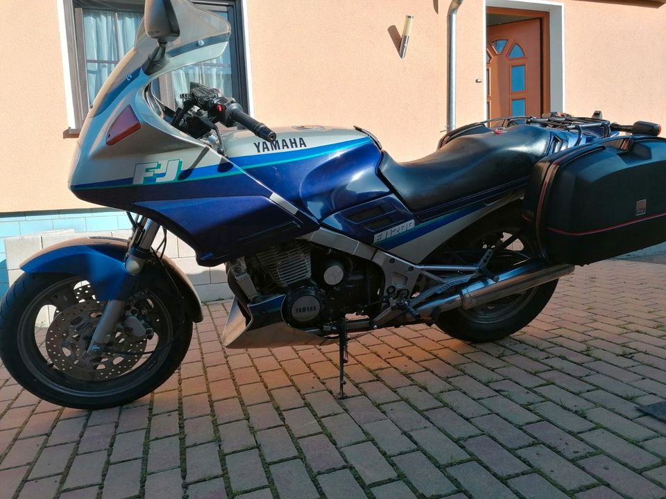 Yamaha FJ1200 in Eisenach