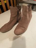 Damenschuhe Stiefel Hessen - Karben Vorschau