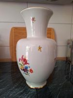 Vase Regent Crown Fine China  weiß mit Blumen Schleswig-Holstein - Norderstedt Vorschau