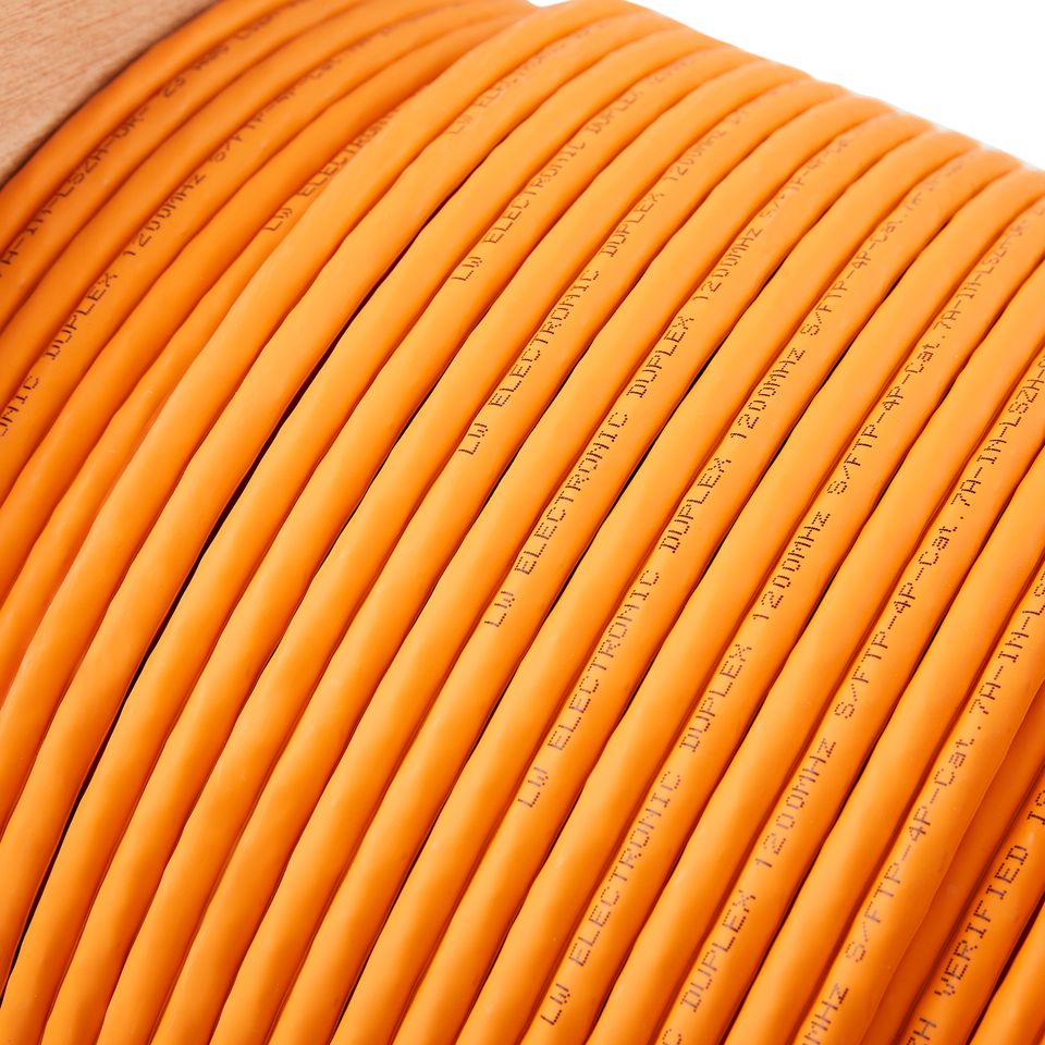 Neues Netzwerkkabel verlegekabel Duplex Cat7A S/FTP 1200MHz PIMF 100m Orange in Heidelberg