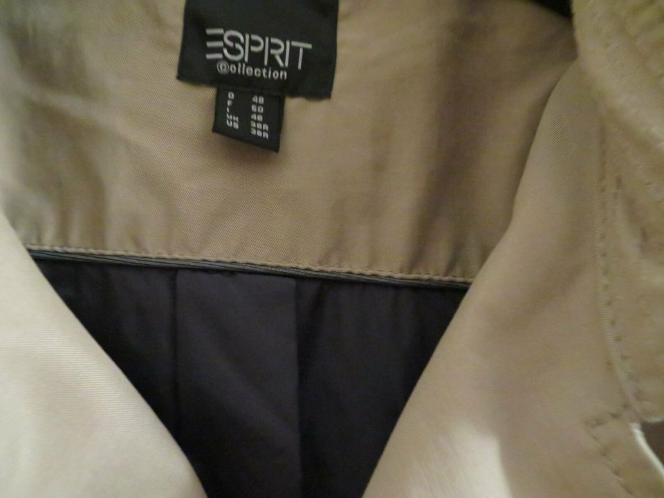 Wunderschöner Trenchcoat - Esprit - beige - Gr. 48 in Hofkirchen