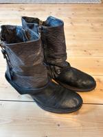 A.S.98 Boots 40 schwarz metallic Nordrhein-Westfalen - Mönchengladbach Vorschau