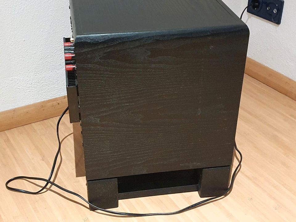 Subwoofer Yamaha YST SW320 250W HiFi in Brackenheim