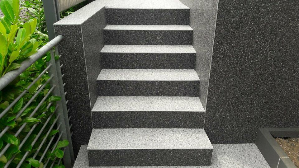 Treppe renovieren Steinteppich Bodenbeschichtung Verleger in Remscheid
