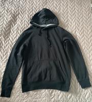 Zwei schwarze Pullover Dresden - Pieschen Vorschau