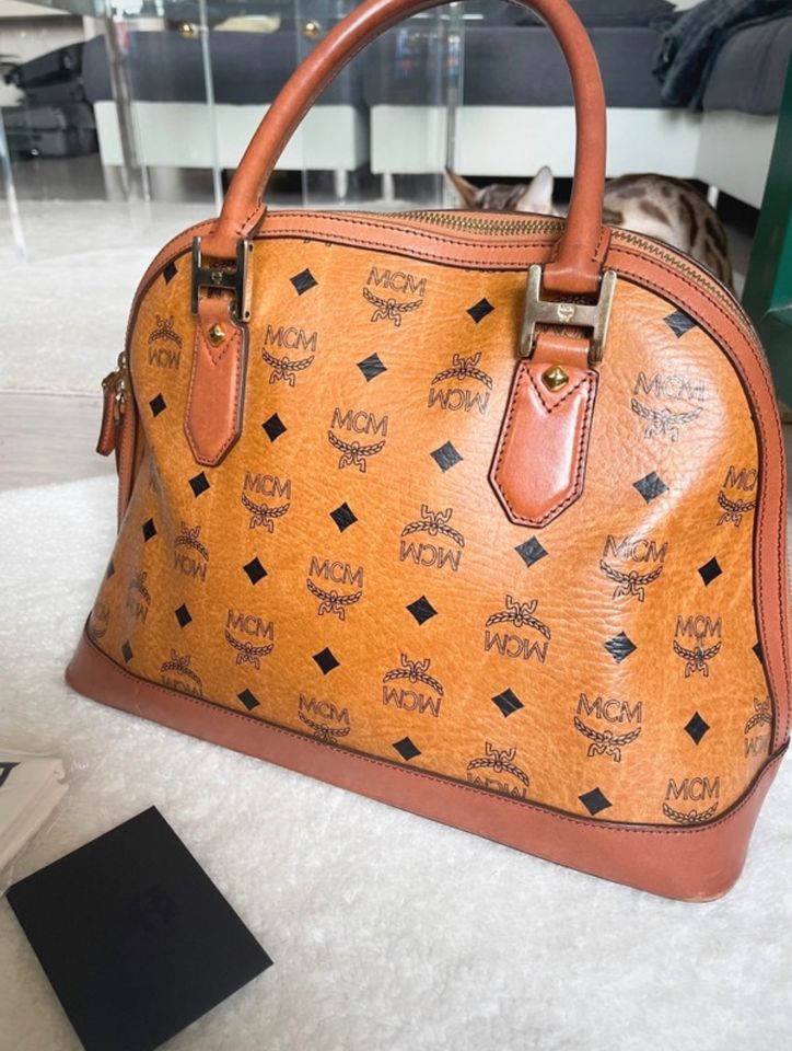 MCM Heritage Bowler in Hamburg