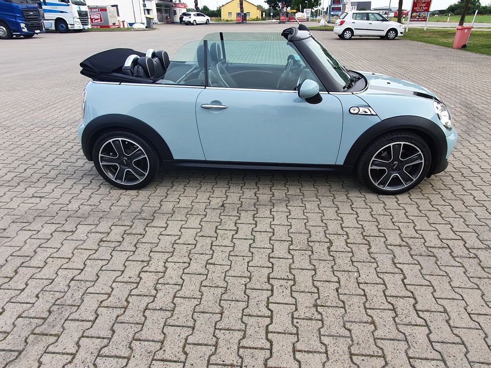 Mini cooper S Cabrio in Lüchow