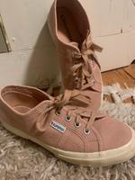 Superga Sneaker Gr. 37 ❗️NEUWERTIG❗️ Rheinland-Pfalz - Burg (Mosel) Vorschau