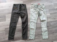 S. Oliver H&M Jeans Hosen Chino grün oliv Gr. 34/36 Niedersachsen - Hessisch Oldendorf Vorschau