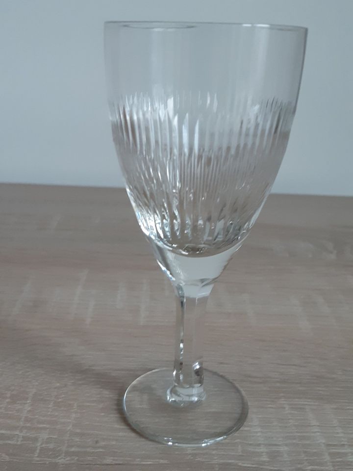 6 Weingläser und 6 Likörgläser Kristallglas, gleiches Dekor in Leipzig