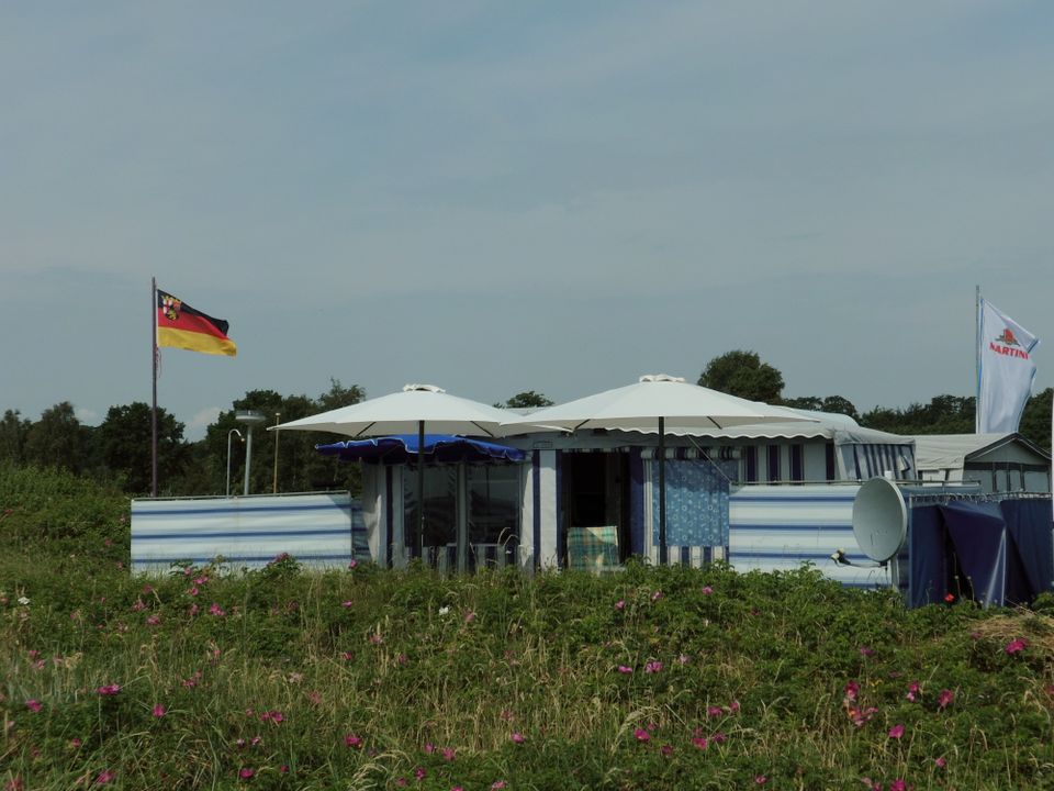 Vorzelt für Wohnwagen 4,60 Aufbau in Kiel