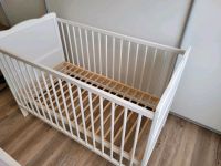 Babybett in weiß + Lattenrost, Gitterbett, Holz, höhenverstellbar Duisburg - Duisburg-Süd Vorschau