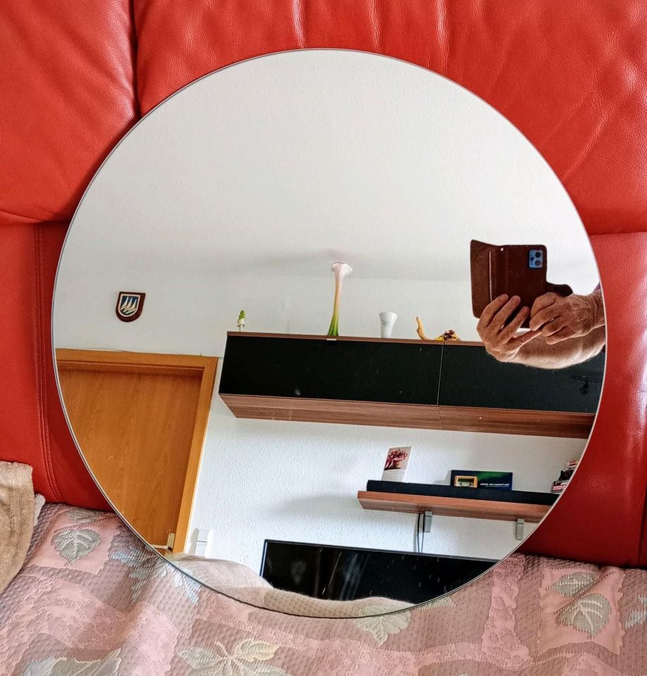 Runder Spiegel 60 cm Durchmesser in Meersburg