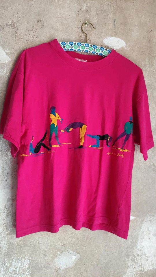 T-Shirt Vintage Hipster Berlin skater girl 90er 80er 90s gym Goa in Freiburg im Breisgau