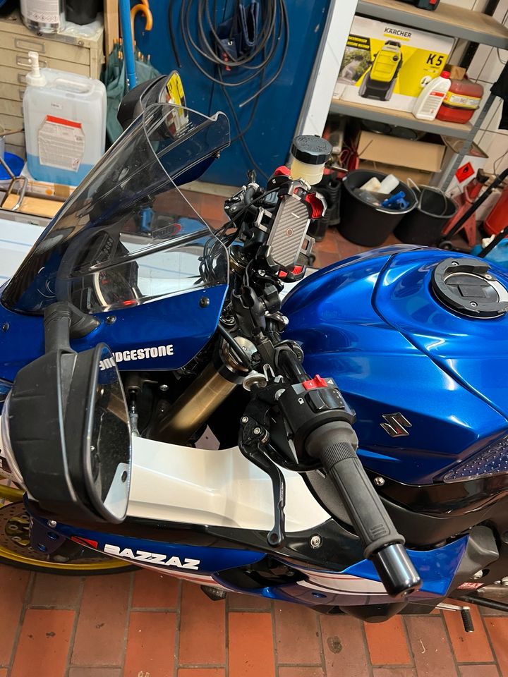 GSXR 1000 K9 L0 -  eventuell mit Navi in Lensahn