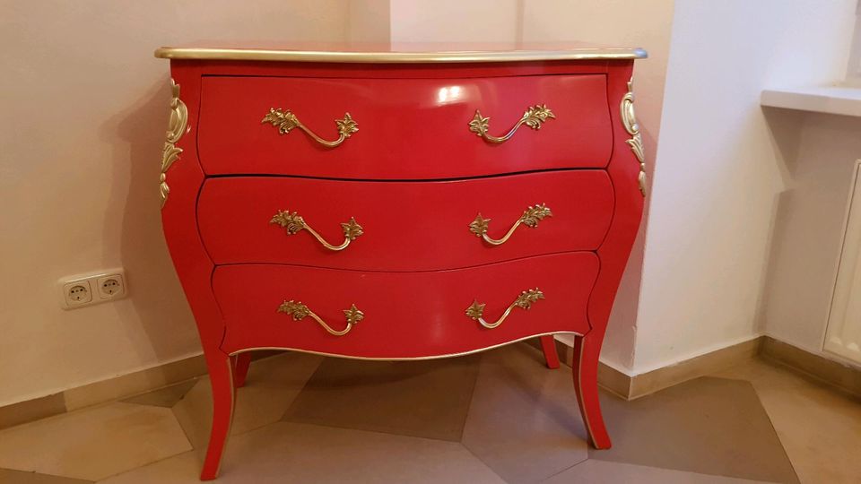 Wunderschöne Kommode im Barock Stil, rot 87x 91cm Rot, Sideboard, in Bad Honnef