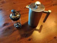 French Press, Siebdruck Kaffee Kanne mit Bodum Milchaufschäumer Schleswig-Holstein - Kosel Vorschau