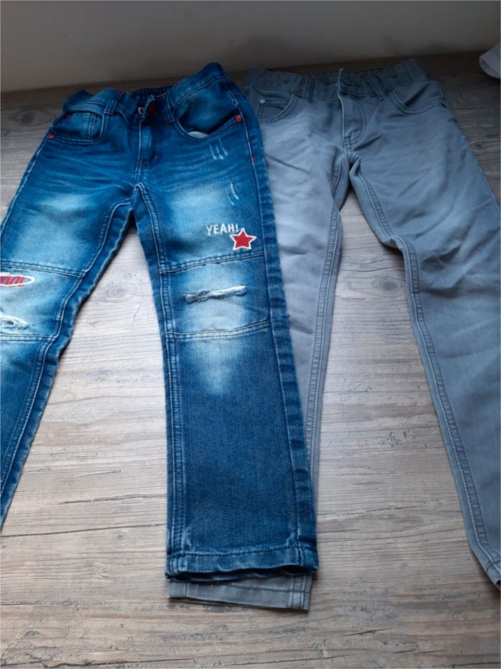 2 lange Jeans in Nehms