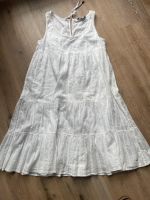 ♥️ Tommy Hilfiger Kleid weiß Volants Gr.8 ♥️(36) Nordrhein-Westfalen - Herten Vorschau