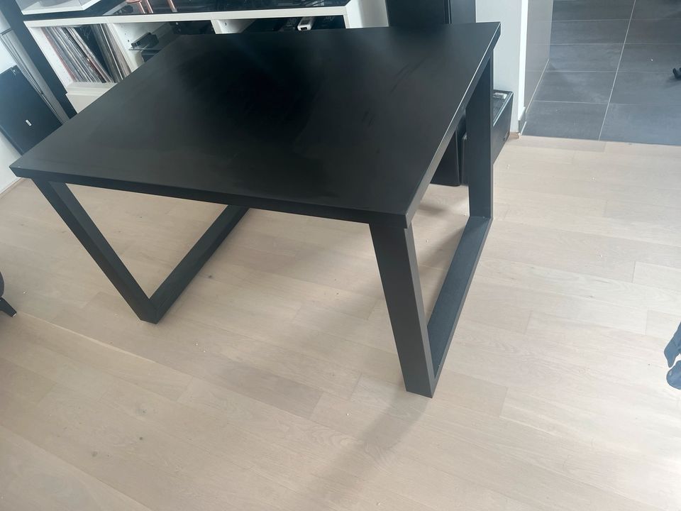 Esstisch aus Holz, schwarz 120 x 85 in Mainz