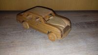 Holzspielzeug Holzauto Limousine, Maßstab ca. 1:24 Sachsen - Delitzsch Vorschau